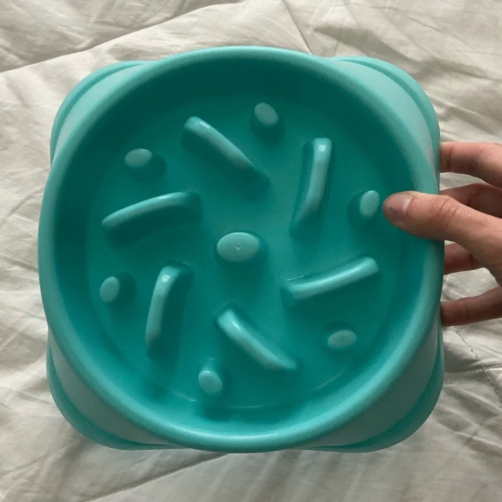 2 PACK 7in BLUE SLOW FEEDER BOWLS